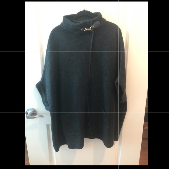 Cejon Solid Riding Cape New - Picture 4 of 16